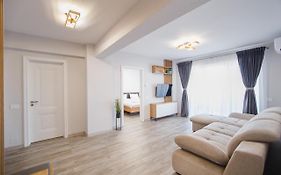 Creamy Wood Haven